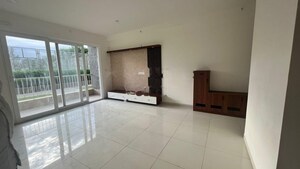 Room in 3 BHK Apartment at Godrej Aqua, International Airport Road – for Sale