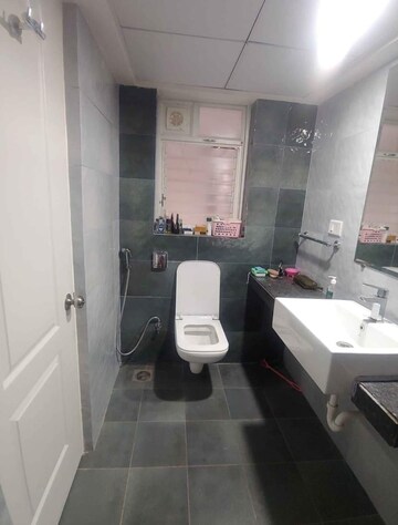 Team Area in 2 BHK Apartment at Avon Vista, Balewadi – for Rent