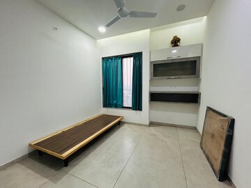 Room in 3 BHK Apartment at Welworth Bluescapes, Anand Nagar – for Rent