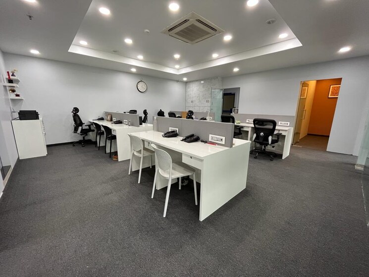 Team Area, greenscape-cyber-one Commercial Office Space 2651 Sq.Ft. In Vashi Sector 30a Navi Mumbai 9639490