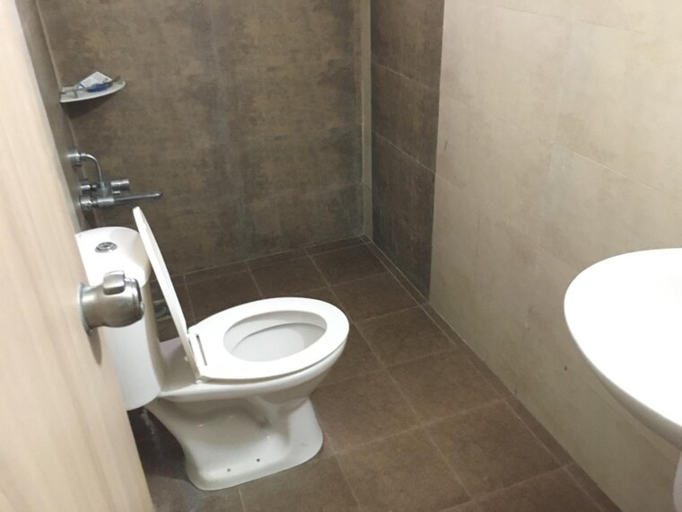 Bathroom, paldi 3 Bedroom 1800 Sq.Ft. Apartment In Paldi Ahmedabad 9639529