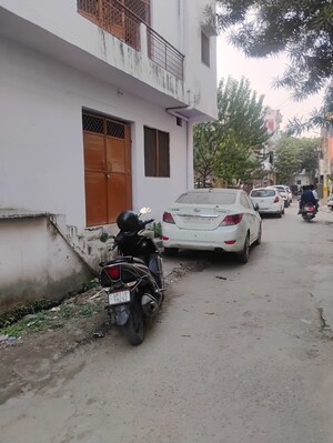 Parking in 2.5 BHK Independent House at Buddhi Vihar – for Sale