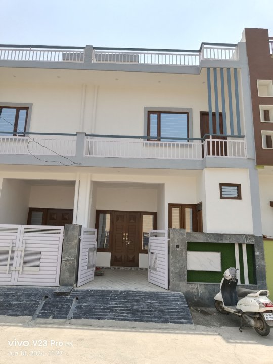 3 BHK + Pooja Room Independent House For Sale in Dhoran Rajpur Enclave