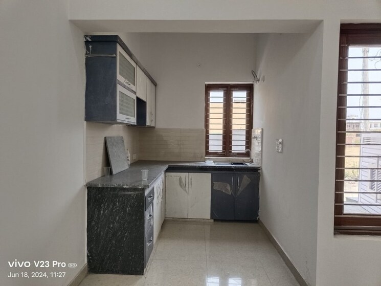 Kitchen, dhoran-rajpur-enclave 3 Bedroom 100 Sq.Yd. Independent House In Govind Vihar Dehradun 9639521