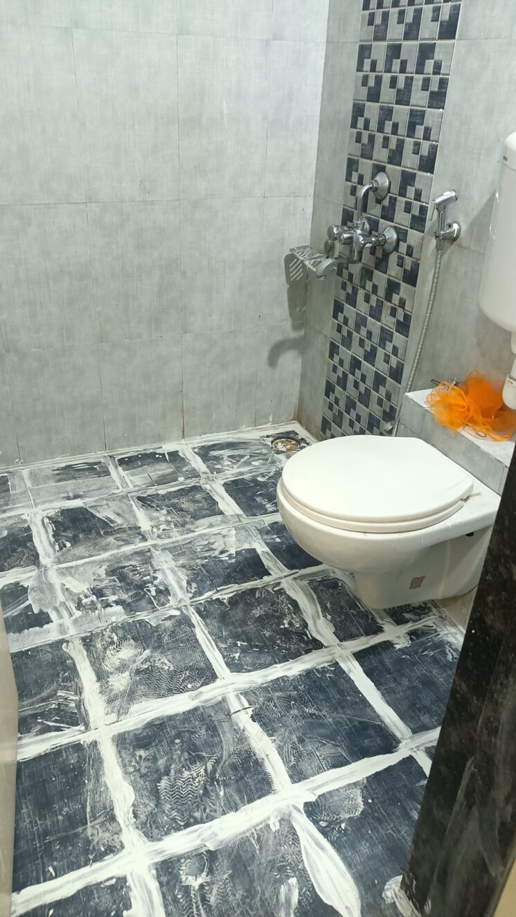 Bathroom, yugal-kaushalya 2 Bedroom 943 Sq.Ft. Apartment In Hadapsar Pune 9639578