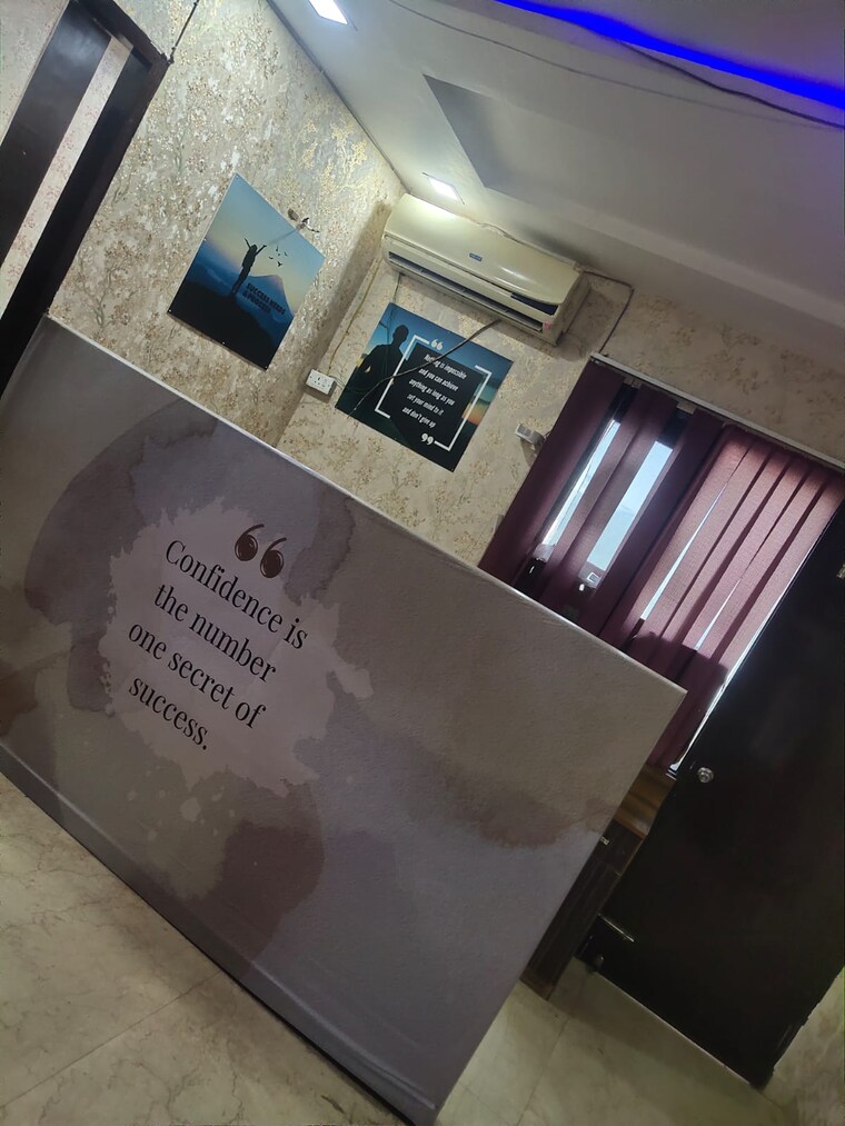 undefined, gomti nagar Commercial Office Space 1230 Sq.Ft. In Gomti Nagar Lucknow 9639616