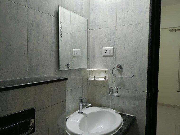 Bathroom, kolte-patil-life-republic-oro-avenue 2 Bedroom 578 Sq.Ft. Apartment In Hinjewadi Pune 9639621