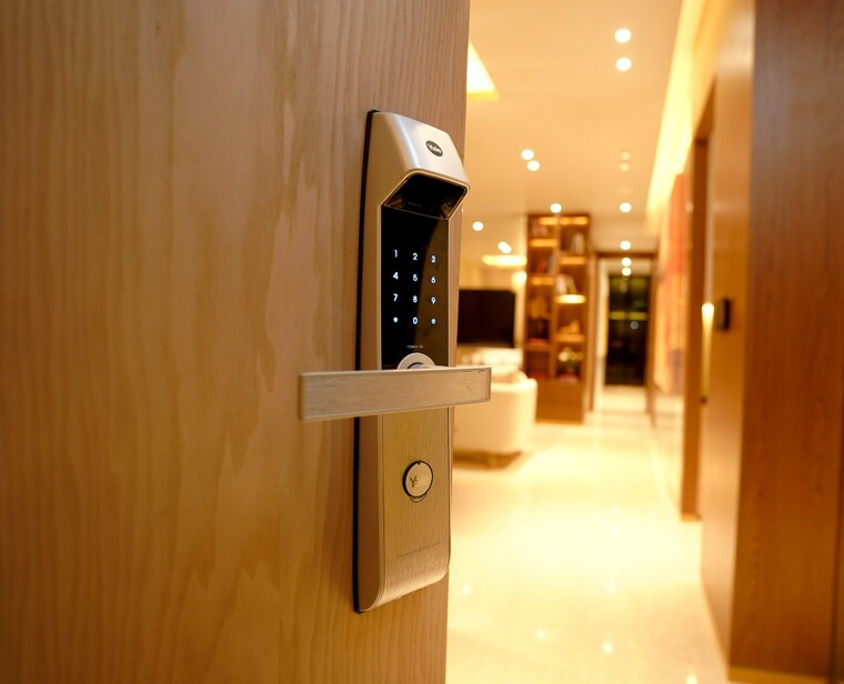 undefined, roswalt-raya 2 Bedroom 700 Sq.Ft. Apartment In Chembur Mumbai 9639650