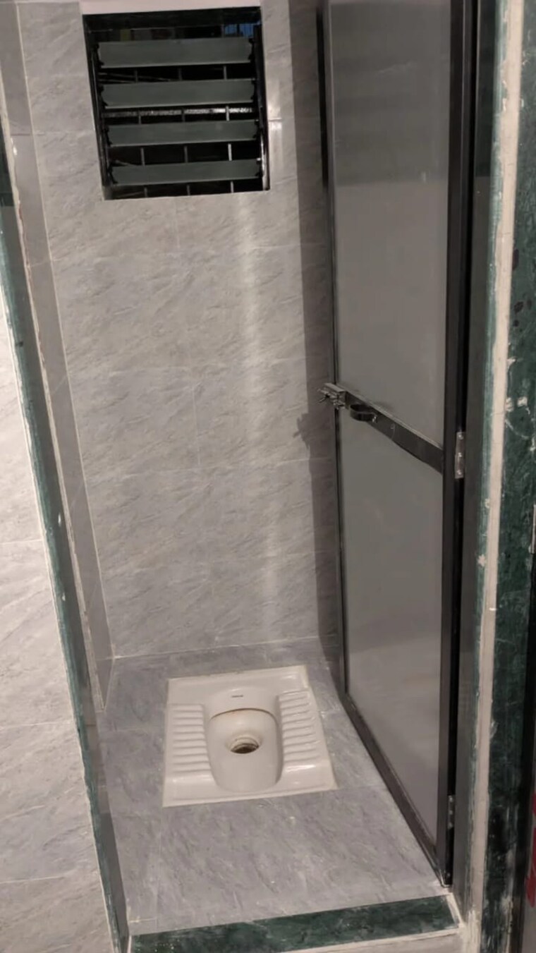 Attached Bathroom, om-sai-apartment-ghansoli 1 Bedroom 490 Sq.Ft. Apartment In Ghansoli Navi Mumbai 9639678