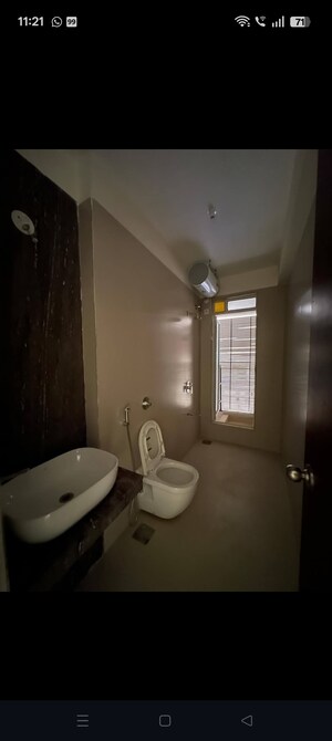 Master Bedroom in 4 BHK Apartment at Krishna Tower Kapurbawdi, Kapur Bawdi – for Sale