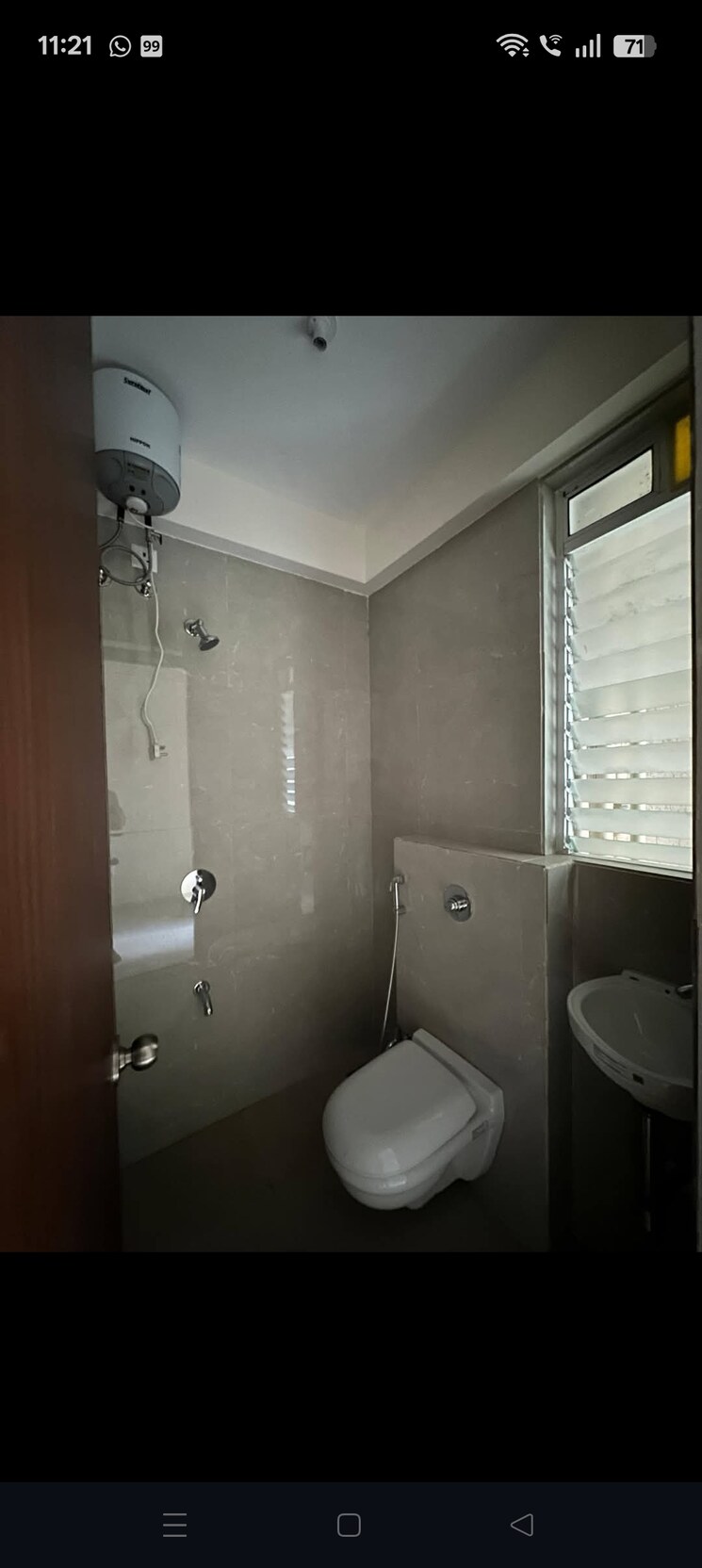 Bathroom, krishna-tower-kapurbawdi 4 Bedroom 2100 Sq.Ft. Apartment In Kapur Bawdi Thane 9639679