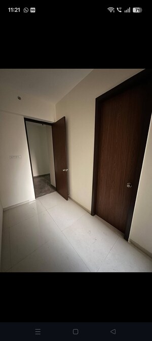 Room in 4 BHK Apartment at Krishna Tower Kapurbawdi, Kapur Bawdi – for Sale