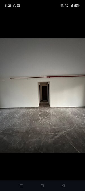 Room in 4 BHK Apartment at Krishna Tower Kapurbawdi, Kapur Bawdi – for Sale