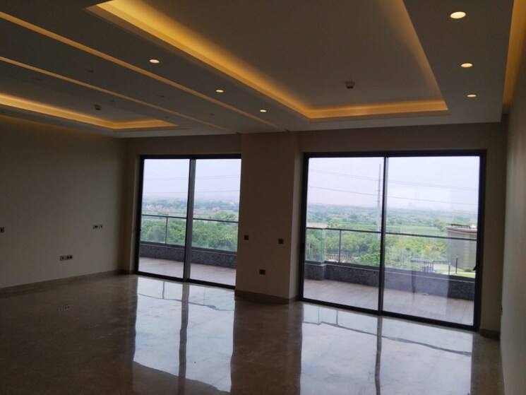 Room, aba-county-107 4 Bedroom 4482 Sq.Ft. Apartment In Sector 107 Noida 9639789