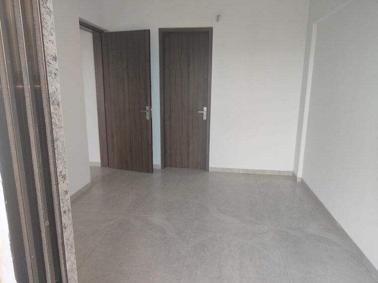 Room, sinhagad road 2 Bedroom 1000 Sq.Ft. Apartment In Sinhagad Road Pune 9639824