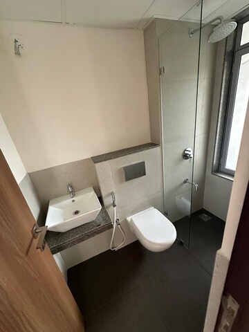 2 BHK Apartment For Rent in Piramal Vaikunth, Balkum Pada