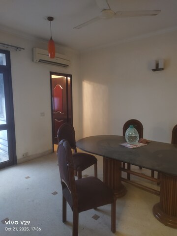 Kitchen in 4 BHK Apartment at DLF Belvedere Towers, Sector 24 – for Rent