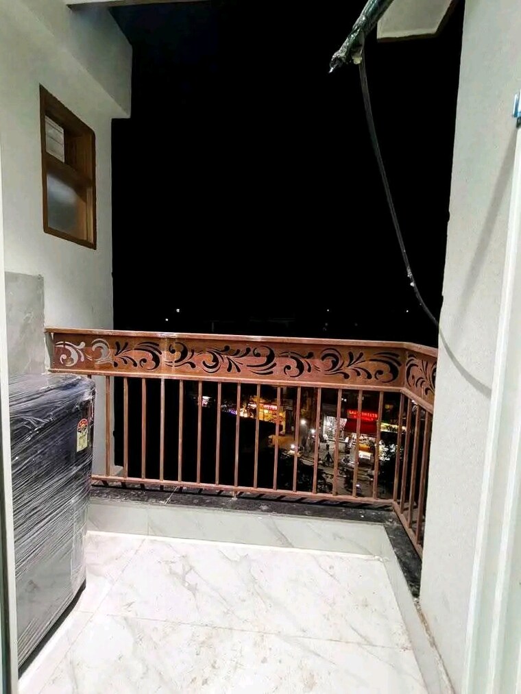 Balcony, chattarpur 1 Bedroom 450 Sq.Ft. Builder Floor In Chattarpur Delhi 9639872