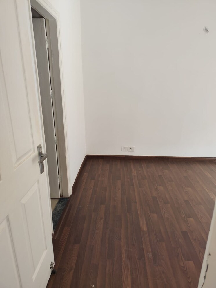 Room, lavender-floors 3 Bedroom 1080 Sq.Ft. Apartment In Sector 89 Faridabad 9639920