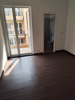 Room in 3 BHK Apartment at Lavender Floors, Sector 89 – for Rent