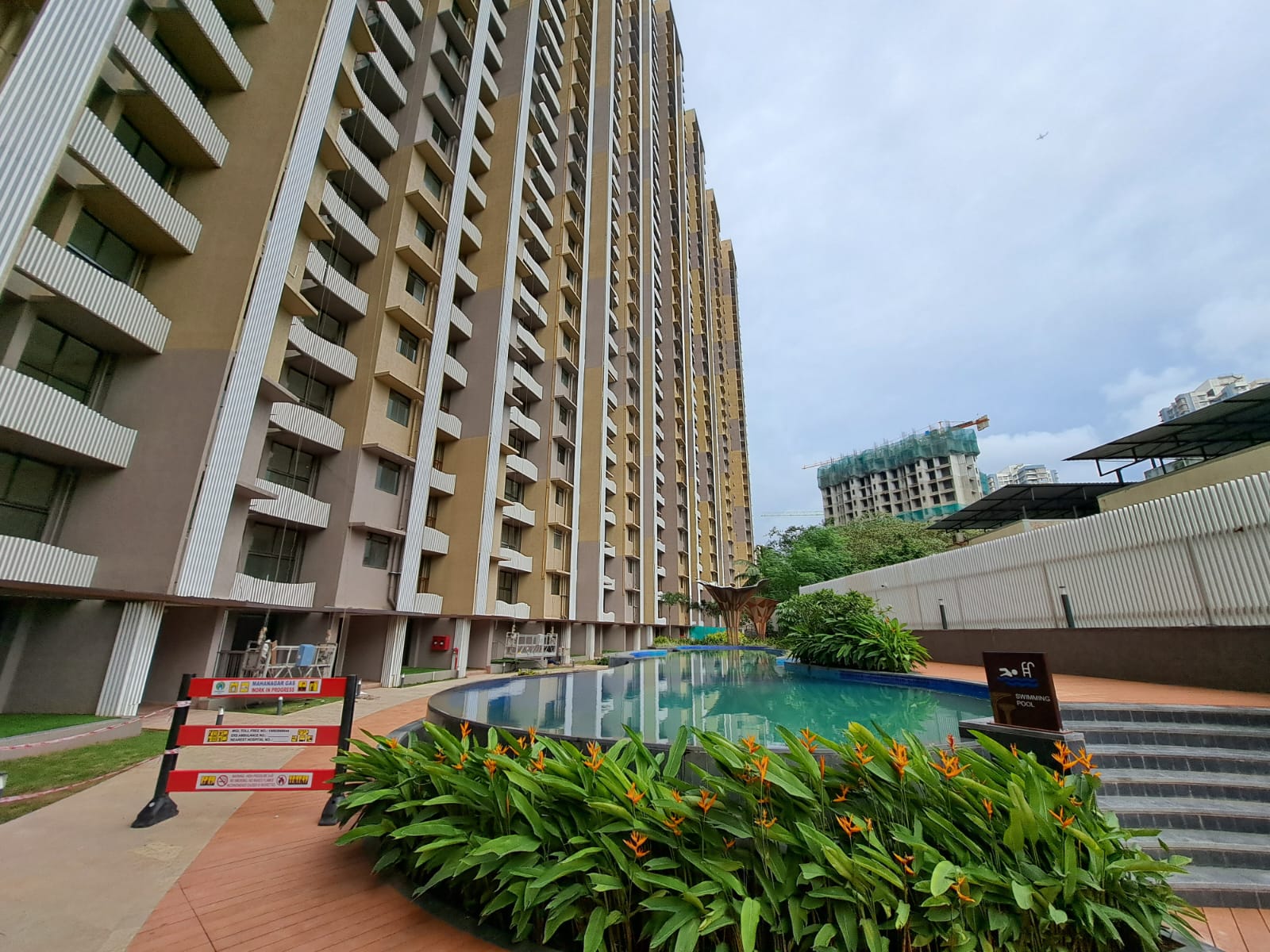 4 BHK + Pooja Room 1835 Sq.Ft. Apartment in Kalpataru Advay