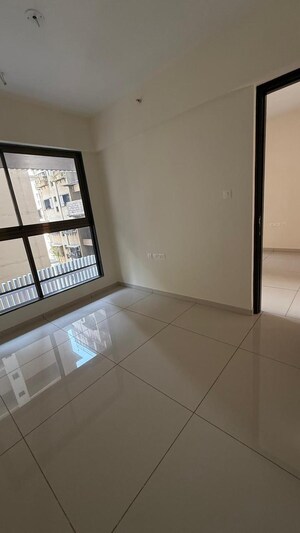 Furnished Amenities in 1.5 BHK Apartment at Chandak 34 Park Estate, Goregaon West – for Rent