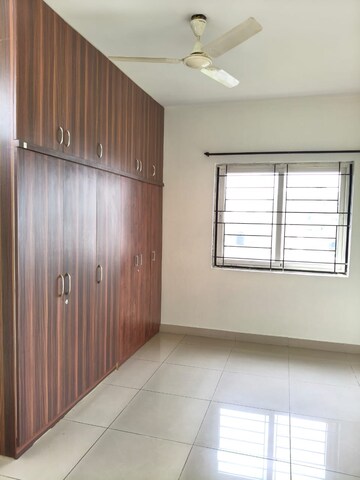 Room in 3 BHK Apartment at Aparna Cyber Commune, Nallagandla – for Rent
