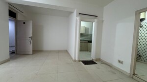 2 BHK Apartment For Rent in Chattarpur