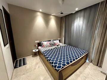 Bedroom in 1 BHK Apartment at Hiranandani Regent Hill, Powai – for Rent