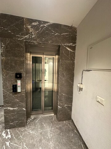  4 BHK Builder Floor at Sushant Lok I – for Rent