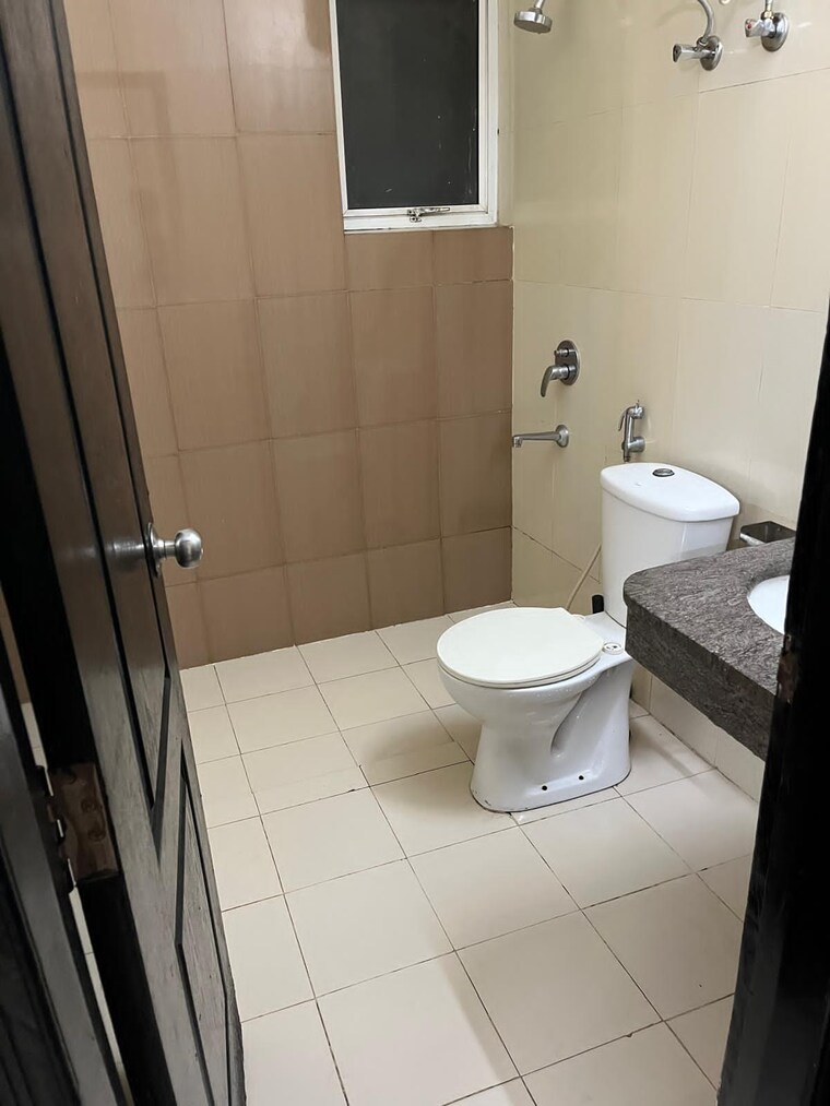 Bathroom, ansal-api-esencia 3 Bedroom 1650 Sq.Ft. Builder Floor In Sector 67 Gurgaon 9640065