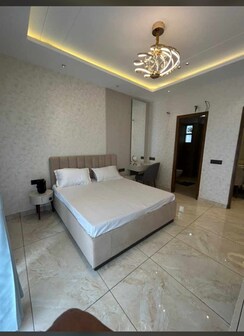 3 BHK + Pooja Room Apartment For Sale in VIP Road