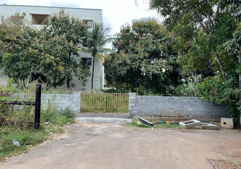 Plot For Sale in Horamavu