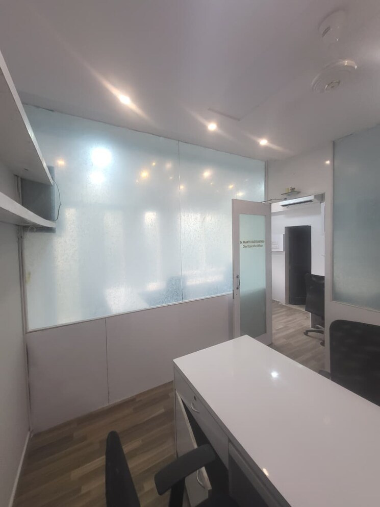 Team Area, harshvardhan-chambers Commercial Office Space 500 Sq.Ft. In Andheri West Mumbai 9640076