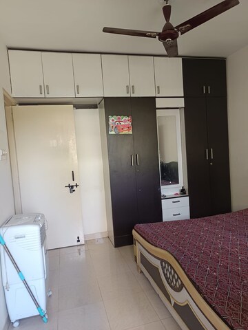 Bathroom in 2 BHK Apartment at Kumar Primavera, Wadgaon Sheri – for Rent