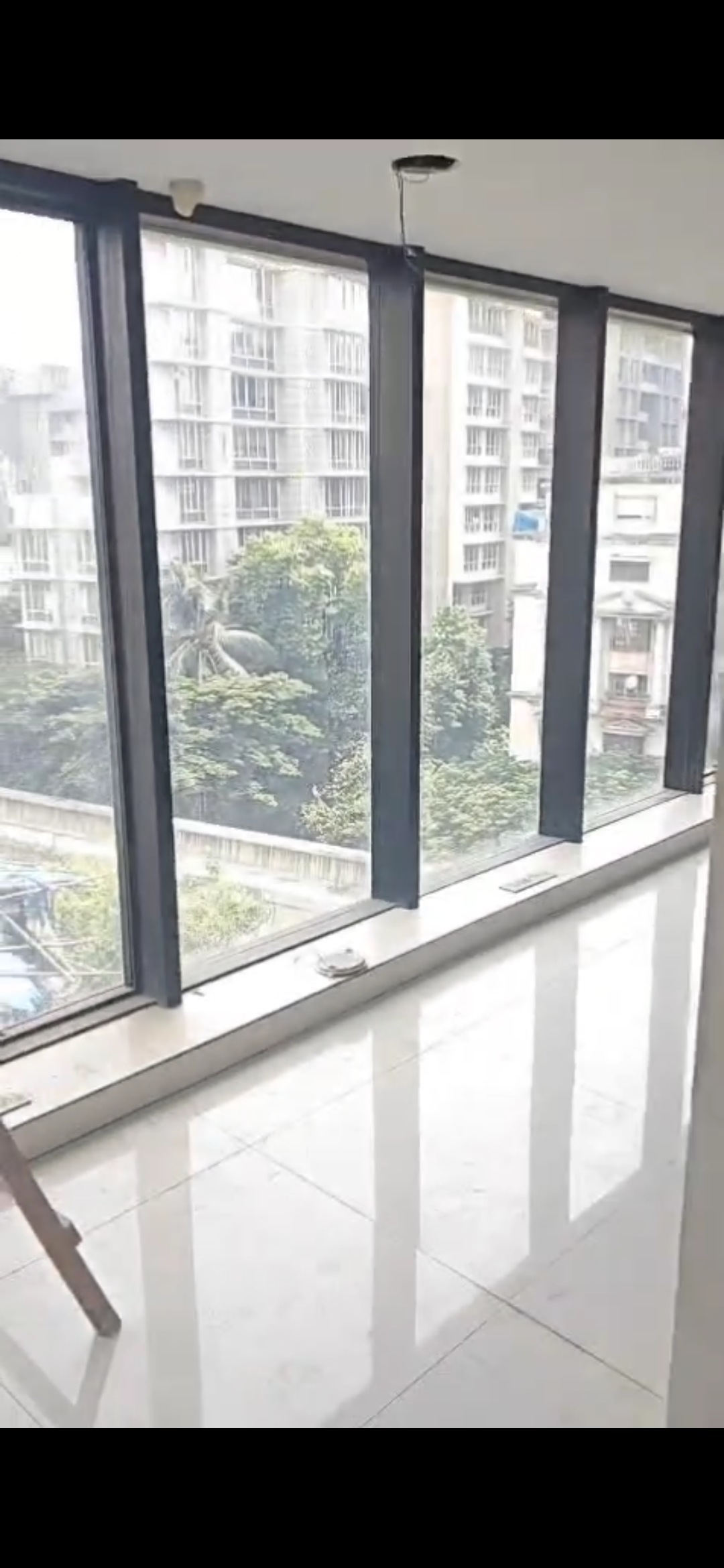 Office Space For Rent in Business Suites 9