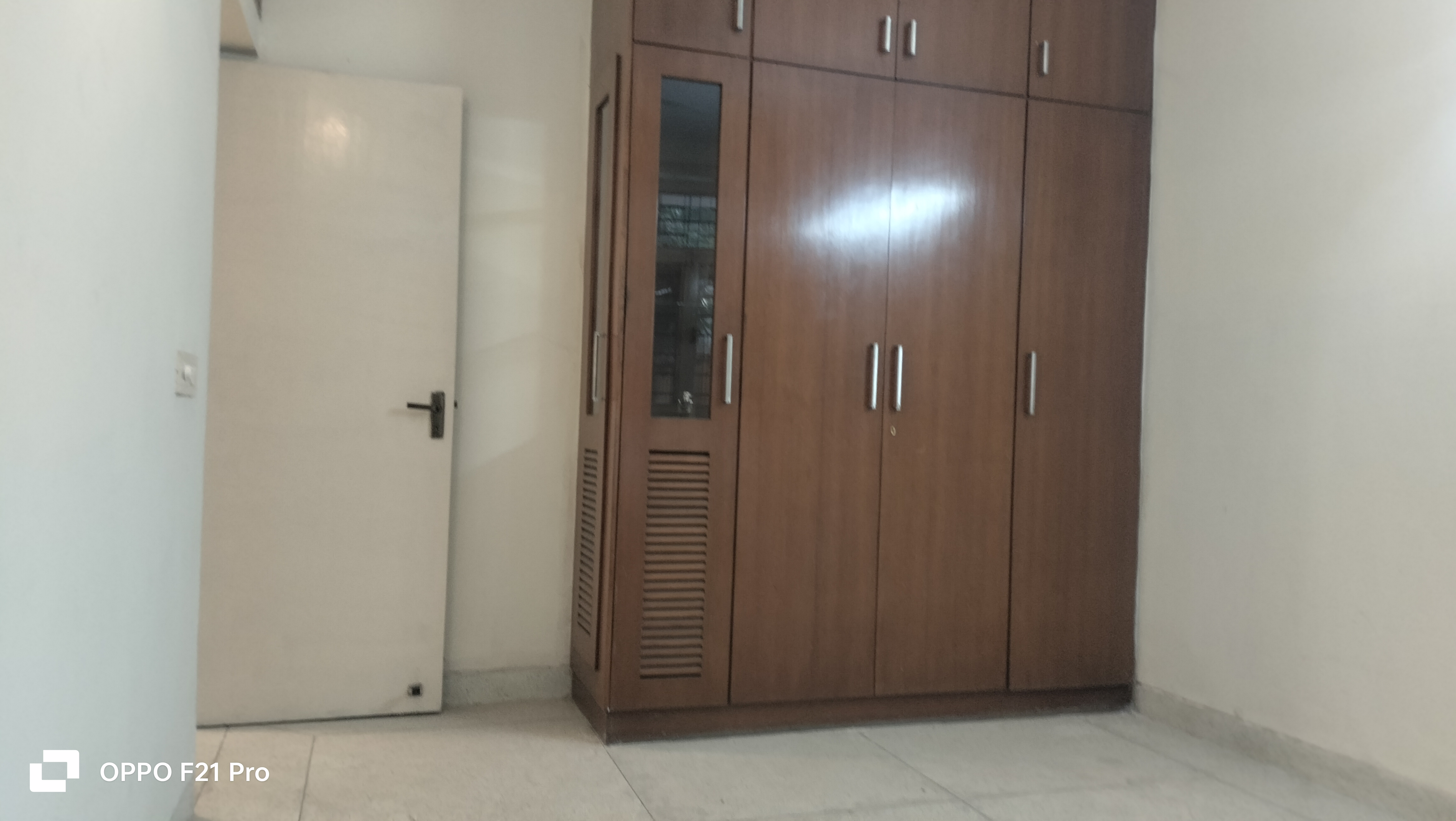 3 BHK + Pooja Room Builder Floor For Rent in Unitech South City II