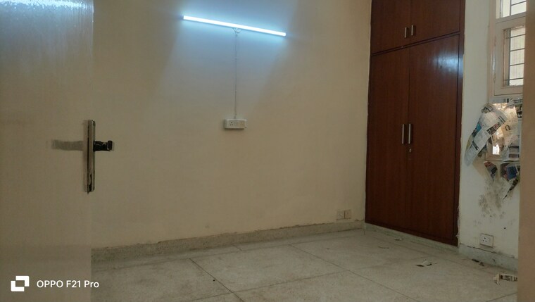 Room, unitech-south-city-ii 3 Bedroom 1700 Sq.Ft. Builder Floor In Sector 50 Gurgaon 9640135