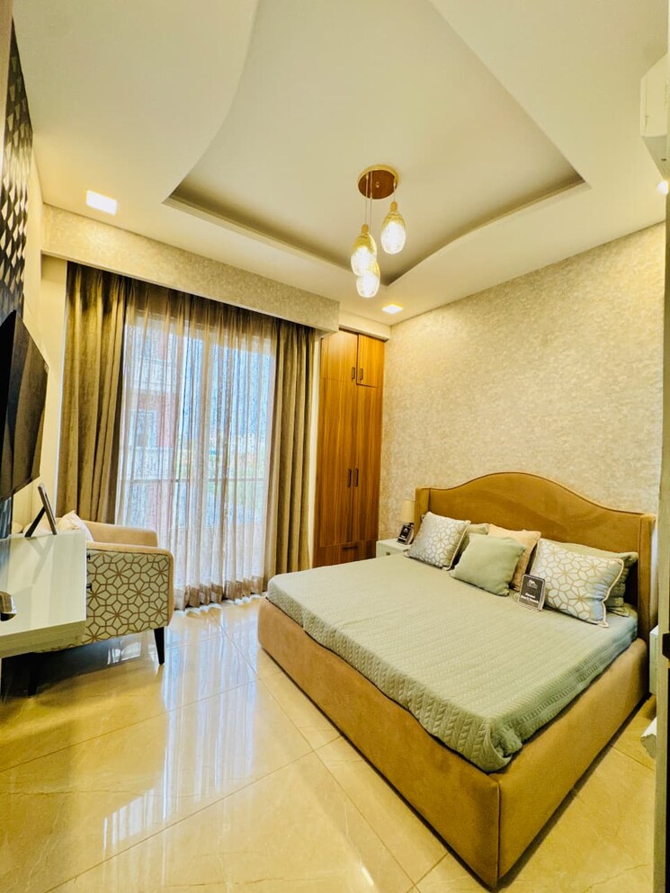 Bedroom, hlp-palmillas 3 Bedroom 1350 Sq.Ft. Apartment In Vip Road Zirakpur 9640132
