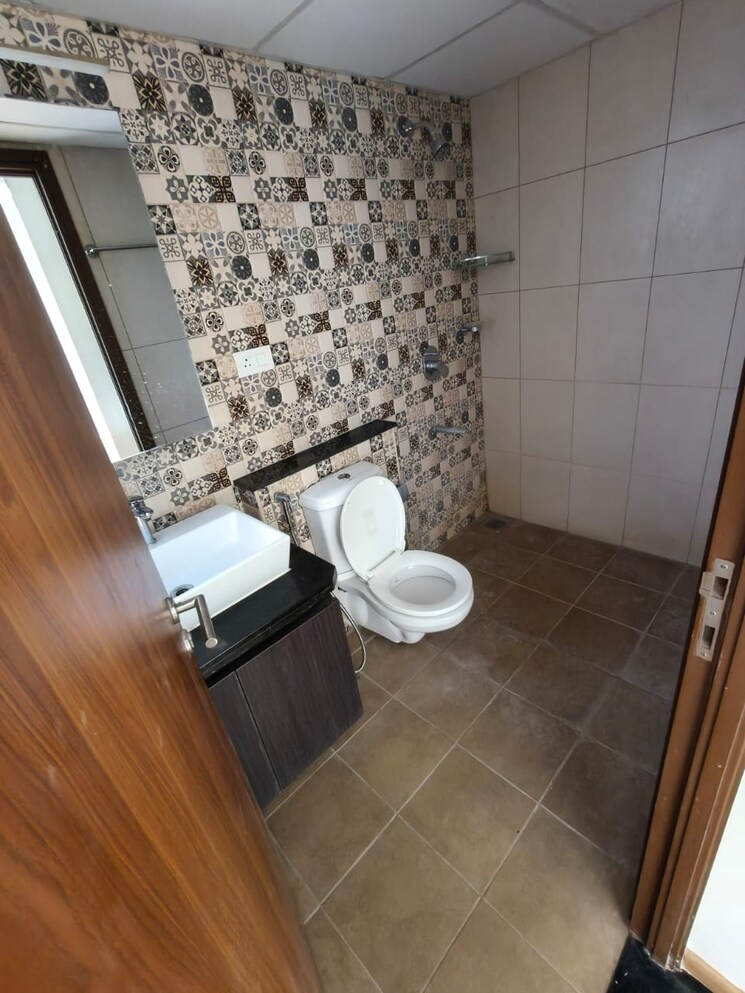 Bathroom, brigade-cornerstone-utopia 2 Bedroom 1097 Sq.Ft. Apartment In Varthur Bangalore 9640150