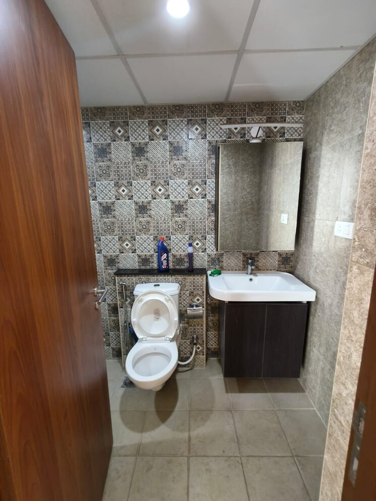 Bathroom, brigade-cornerstone-utopia 2 Bedroom 1097 Sq.Ft. Apartment In Varthur Bangalore 9640150