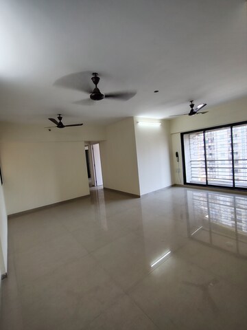 2 BHK Apartment For Sale in DB Orchid Suburbia, Kandivali West