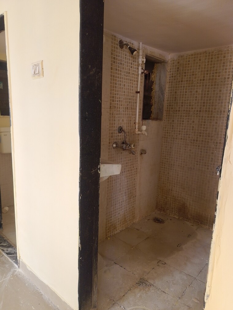 Bathroom, sky-avenue 1 Bedroom 389 Sq.Ft. Apartment In Nalasopara West Palghar 9640186
