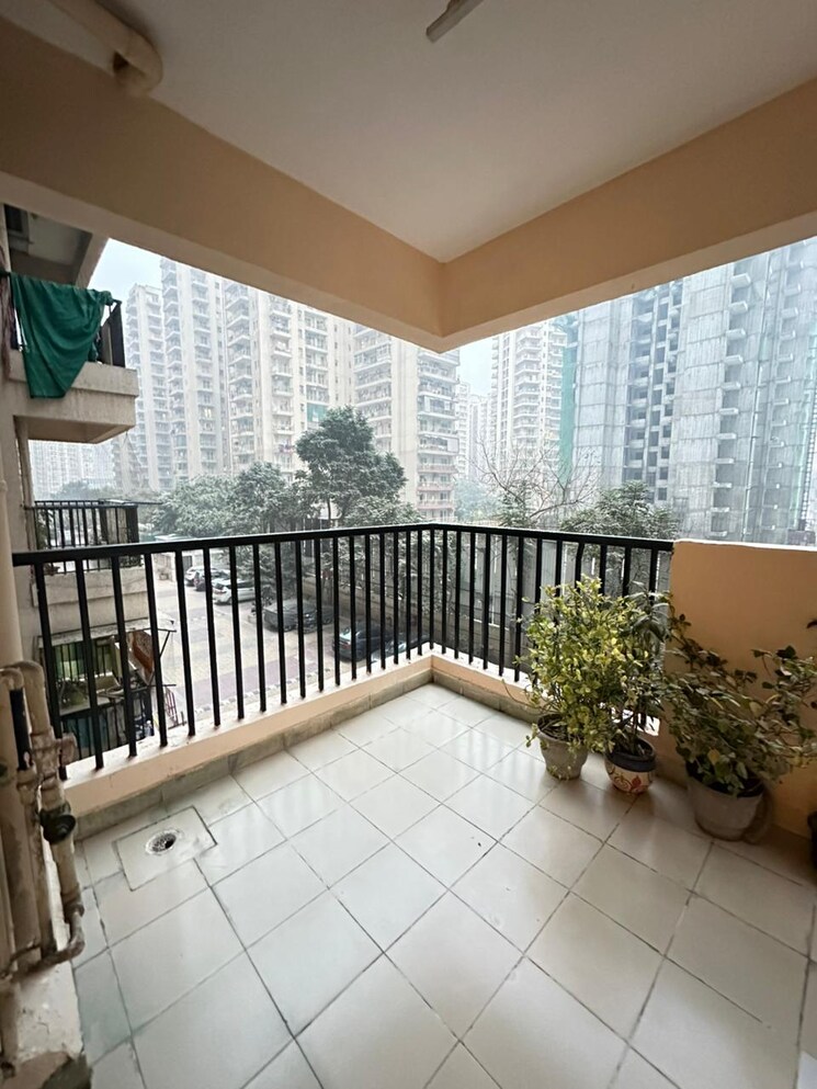 Balcony, aba-ivy-county 4 Bedroom 2511 Sq.Ft. Apartment In Sector 75 Noida 9640192