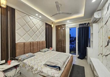 Bedroom in 3 BHK Apartment at Saket – for Rent