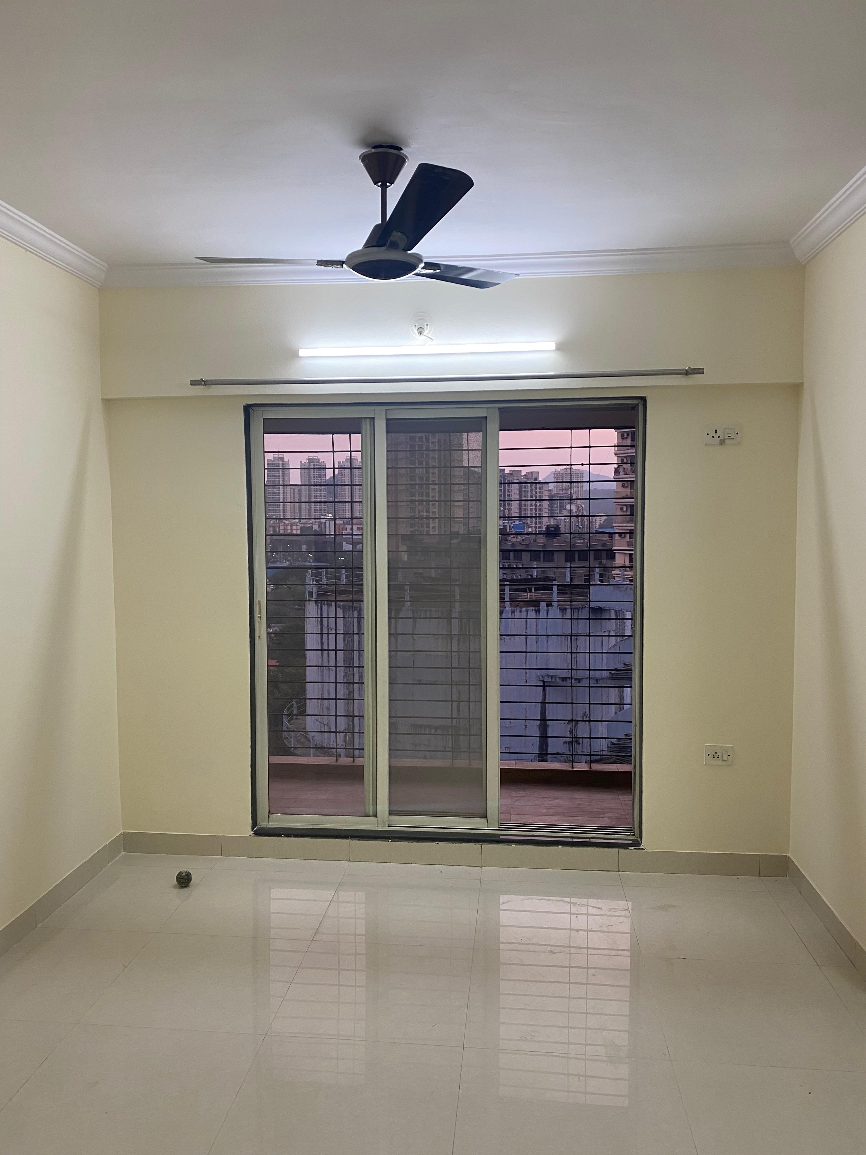 3 BHK + Pooja Room Apartment For Rent in Lodha Amara