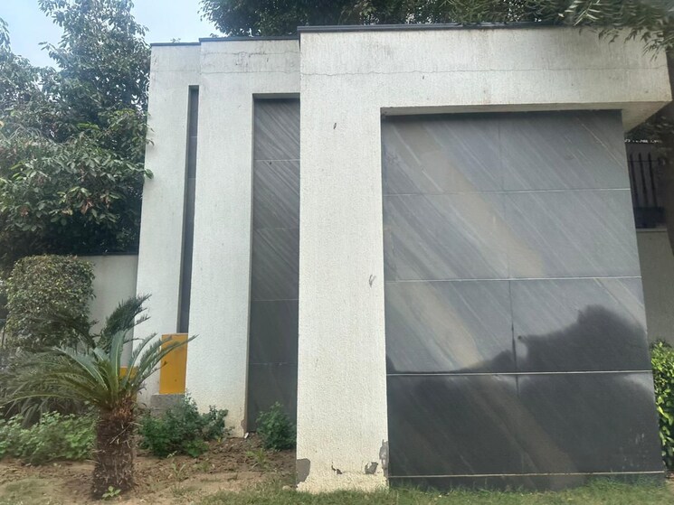 undefined, international-city-duplex-villa 4 Bedroom 500 Sq.Yd. Villa In Sector 109 Gurgaon 9640237