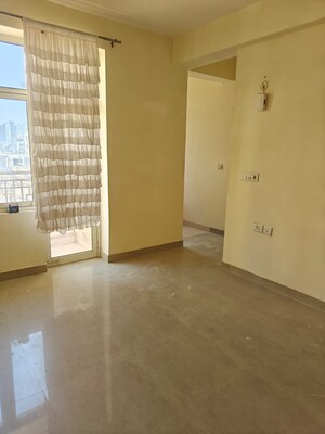 Room in 2 BHK Apartment at Shree Vardhman Mantra, Sector 67 – for Rent