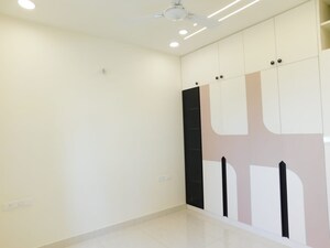 Room in 2 BHK Apartment at Hallmark Sunnyside, Manchirevula – for Rent