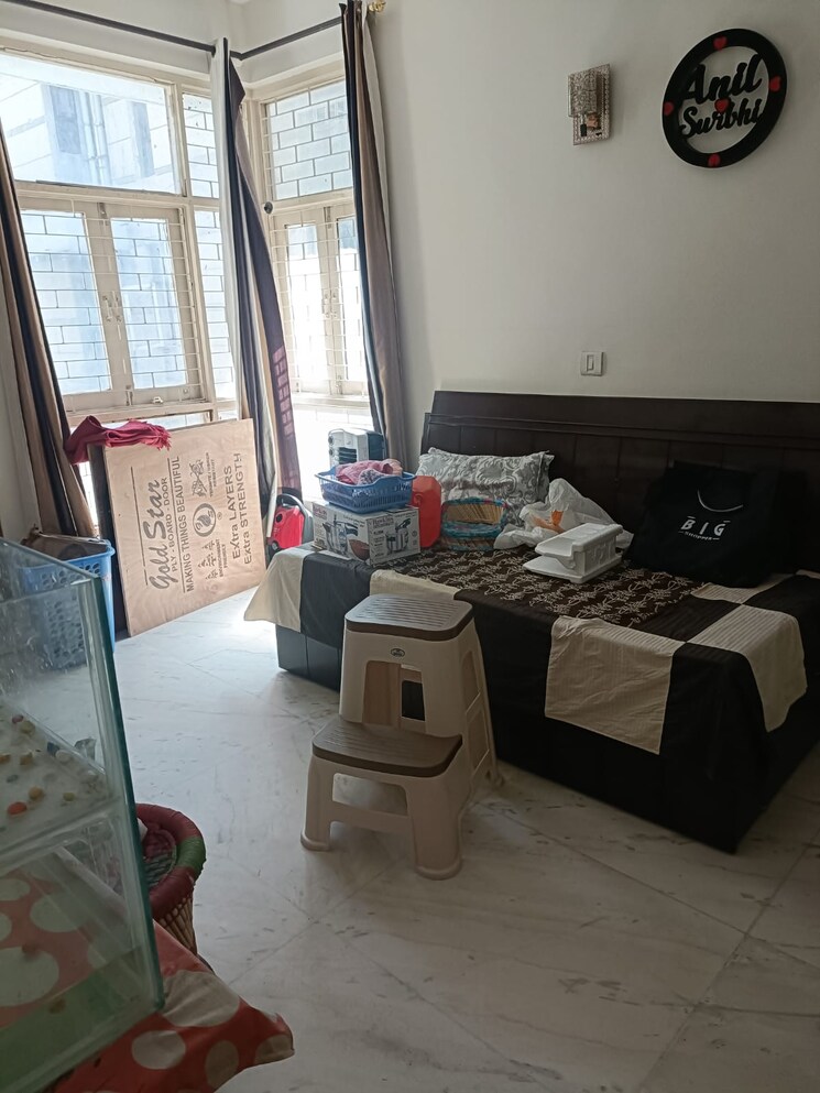 Team Area, sector 3 dwarka 3 Bedroom 1650 Sq.Ft. Apartment In Sector 3 Dwarka Delhi 9636632